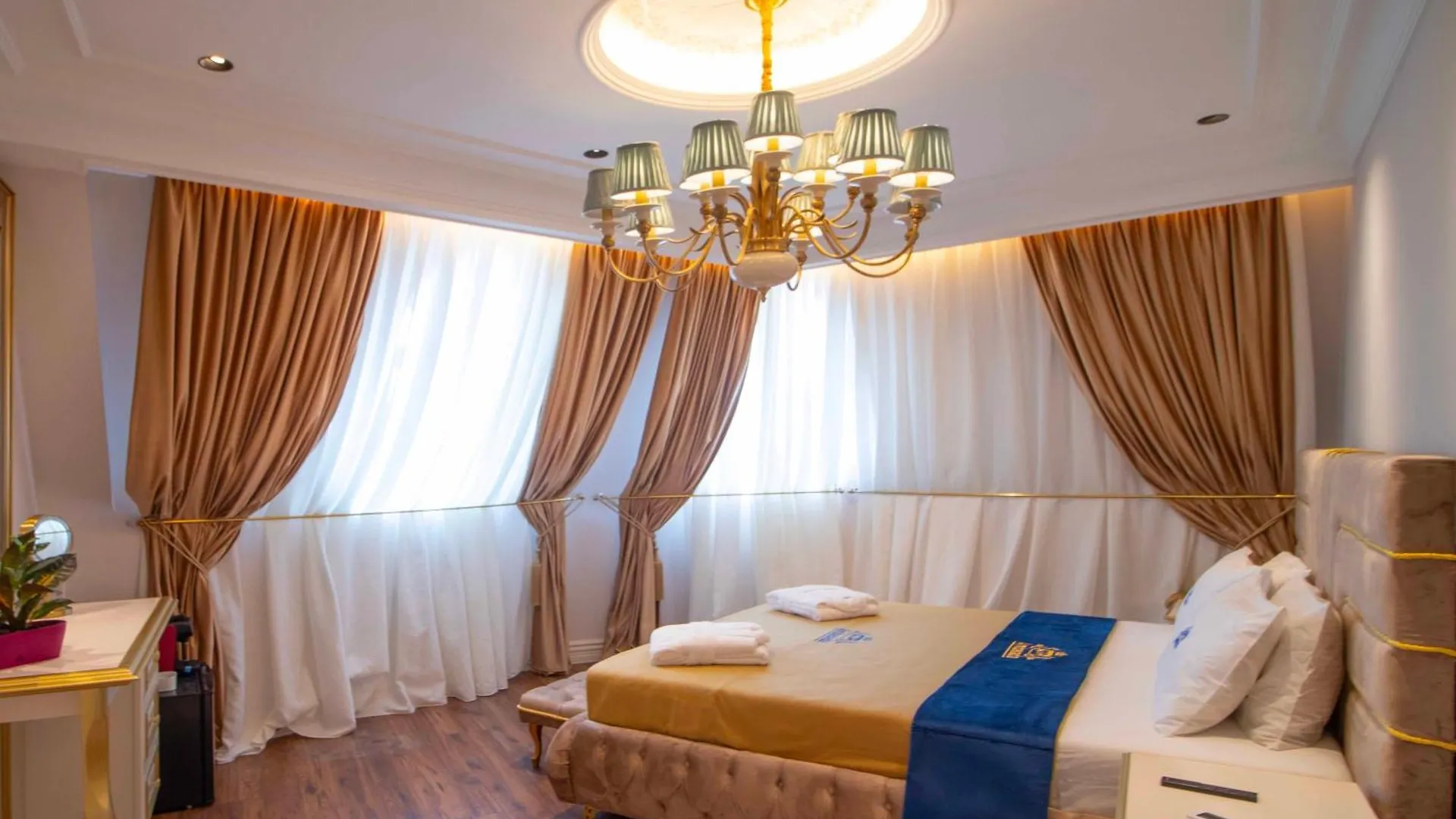 Hotel Ambasada Qta Patza-Kuqani