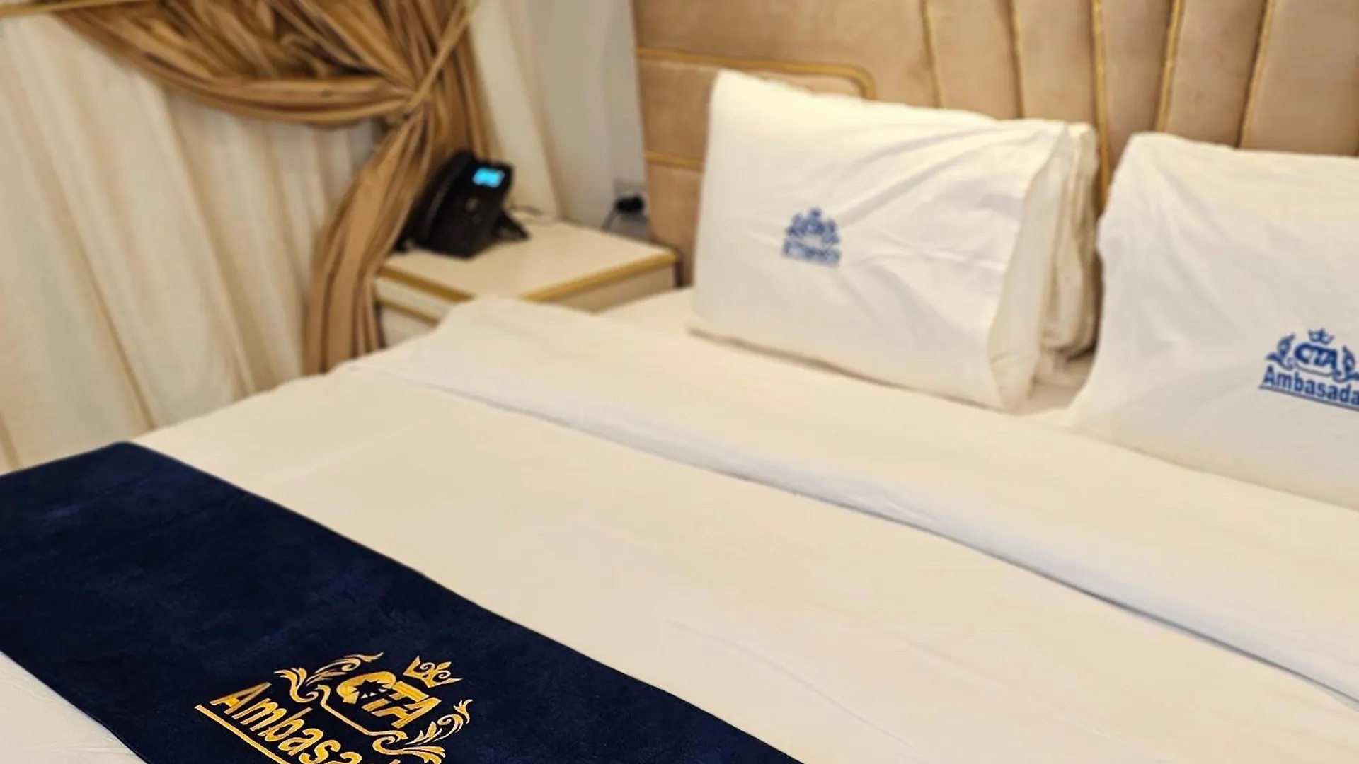 Patza-Kuqani Hotel Ambasada Qta